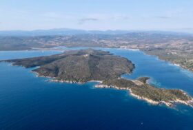 Trekking a cavallo: alla scoperta dell’Isola di Culuccia, nella costa tra Santa Teresa e Palau