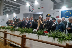 Inaugurazione della 124a “Fieracavalli” di Verona: il Ministro Francesco Lollobrigida al padiglione A.I.A.