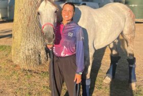 Costanza Laliscia firma un altro storico successo in Francia e sale sul podio della storica gara die endurance equestre di Campiégne