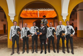 Maresciallo dell’Arma dei Carabinieri ospite d’onore al 50° Anniversario di Fondazione della Scuola Reale Andalusa dell’Arte Equestre
