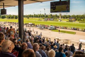 All’ippodromo Snai San Siro si scende in pista martedì con sei corse valide per la 42^ stagionale di galoppo