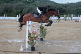 Salto ostacoli: 250 binomi da giovedì alla Soe di Oristano per i campionati regionali