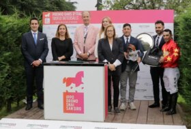 ALL’IPPODROMO SNAI SAN SIRO IN 5MILA AD APPLAUDIRE TOMIKO.