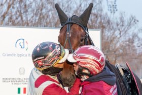 La vigilia dell’Epifania all’Ippodromo Snai San Siro di Milano con la seconda giornata di trotto del 2025