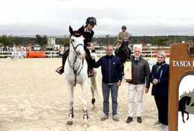 Salto Ostacoli: al Sardegna Jumping Tour di Tanca Regia Elisa Chimirri batte papà Bruno Salto Ostacoli: al Sardegna Jumping Tour di Tanca Regia Elisa Chimirri batte papà Bruno