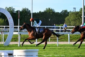 A Snai San Siro il giovedì sera di galoppo mette in evidenza la prepotente Lisbeth nell’handicap del Premio Principato Sacro Monte