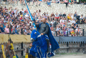 Il Festival Medievale di Hita, quando il borgo ritorna al Trecento giostre, alchimia, mercato e tanta letteratura