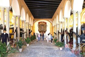 Otto Meraviglie – I Coach in esposizione al Rejal Alcazar di Siviglia