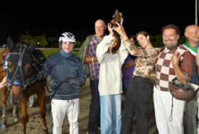All’ippodromo Snai Sesana sabato di trotto pieno di emozioni con Minnucci che in pista ricorda Varenne e con Irold che si conferma nel Premio dedicato a Sari Del Rosso 