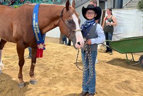 San Polo d’Enza sul podio d’Europa: Beatrice Beretti, 9 anni, trionfa nell’equitazione americana