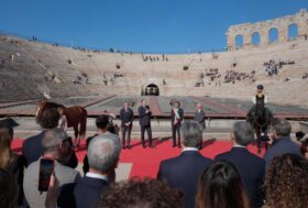 Fieracavalli 2026, dai grandi eventi sportivi alle nuove frontiere del benessere di cavallo e cavaliere.